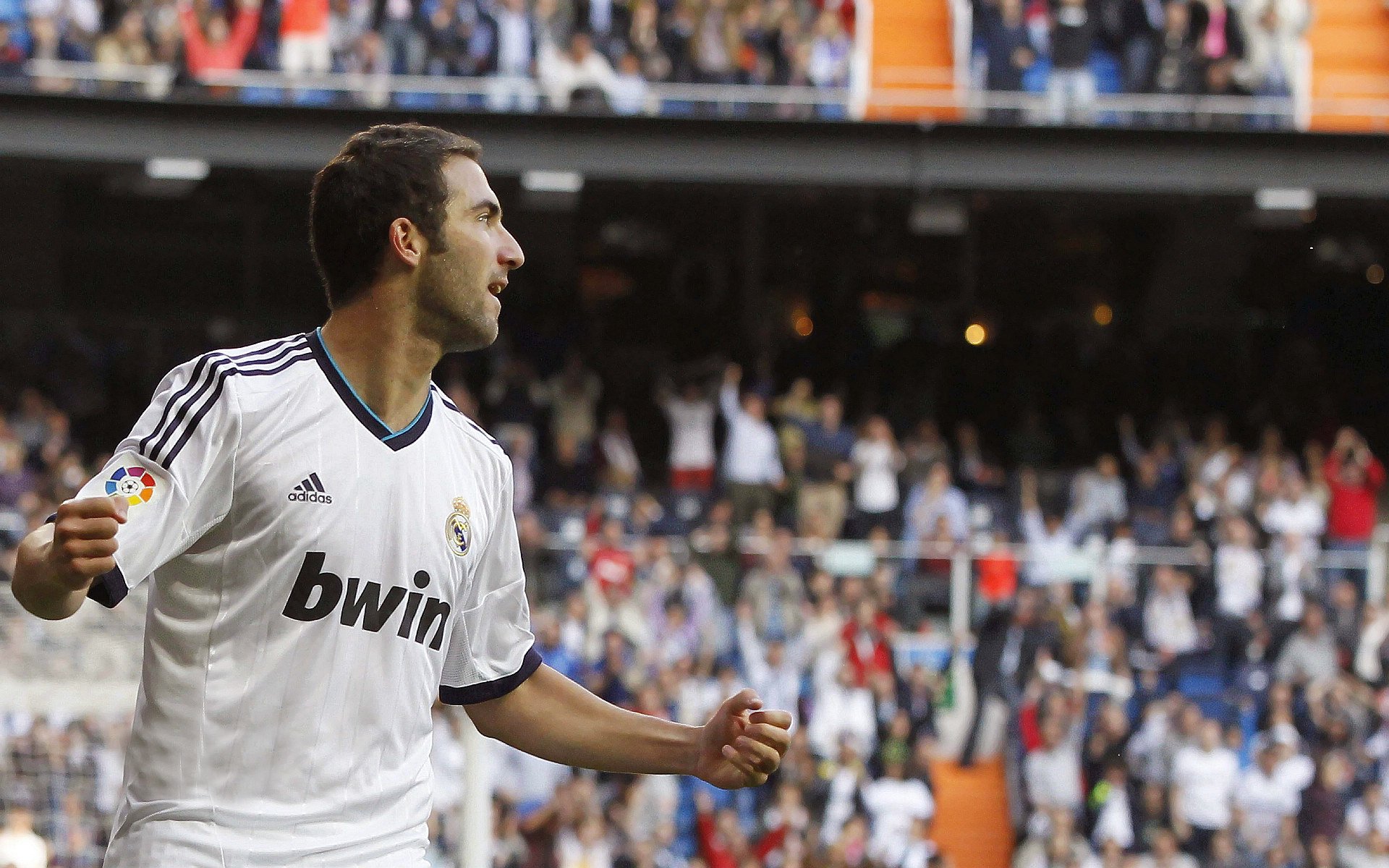 开云体育直播-_世界排名激烈变动，新生代球员崛起冲击传统强者_，2021世界球星