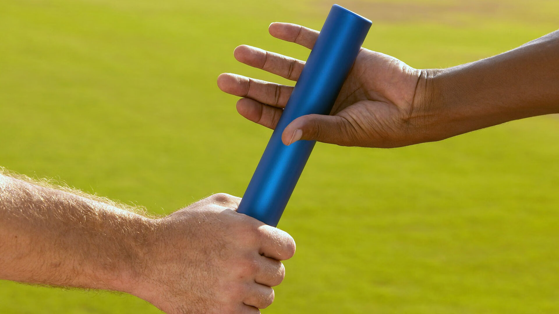 电竞明星签约典礼盛大举行，粉丝期待值爆表，电竞明星联赛